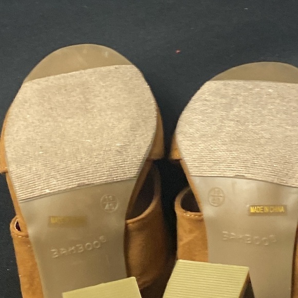 BAMBOO WO SIZE 10 CARAMEL BROWN SUEDE LIKE 4” HEELED ANKLE STRAP SANDAL … - Picture 12 of 16